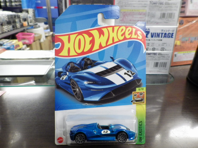 Hotwheels ޥ顼 ELVA