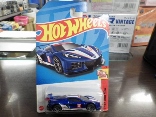 Hotwheels ٥å C8.R