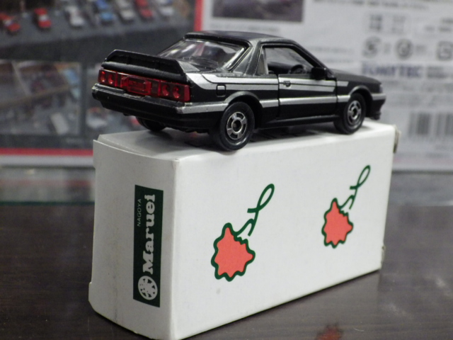 ミニカーショップグローバル - 特注トミカ 丸栄デパート特注品 日産 スカイライン R31【マットブラック×シルバーライン】