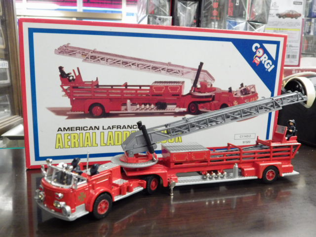 1/50 CORGI American La France Aerial Ladder Truck ե奢ɻξ