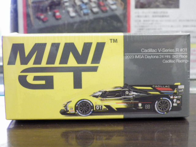 1/64 MINI GT 708 ǥå V-꡼. R IMSA ǥȥ24 2023 3rd Place #01