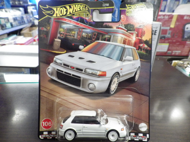 Hotwheels PREMIUM ޥĥ 323 GTR