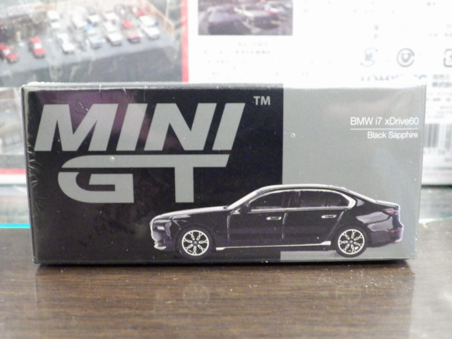 1/64 MINIGT 802 BMW i7 eDrive50 ֥åե ϥɥ