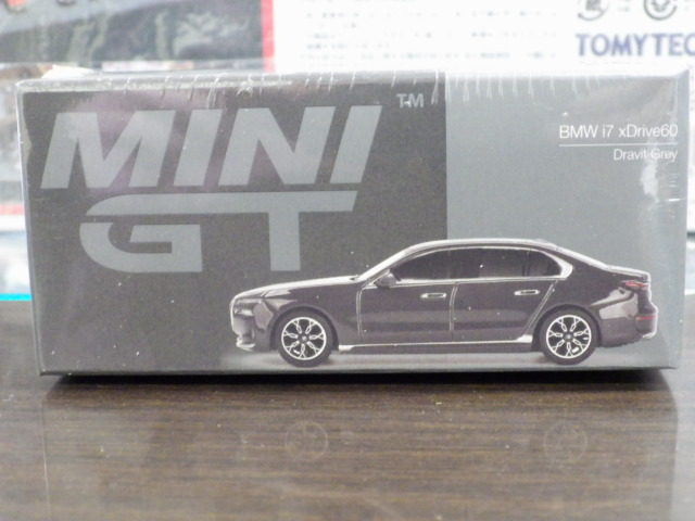 1/64 MINI GT 818 BMW i7 xDrive60 ɥӥåȥ졼 ϥɥ