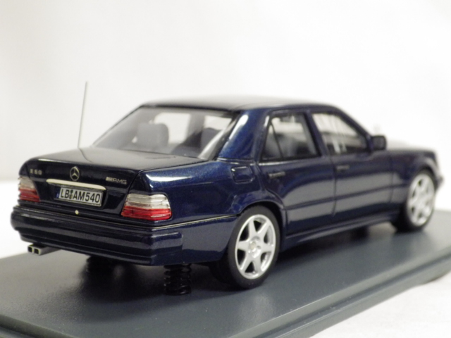 未使用】NEO 1/43 メルセデス・ベンツ AMG E60 ブルー・メタリック-