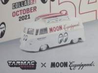 1/64 TARMAC Volkswagen Type U (T1) Panel Van Mooneyes with Roof Rack and Surfboard