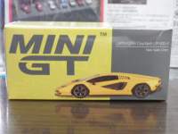 1/64 MINI GT 733 {M[j JE^bN LPI 800-4 New Giallo Orion nhdl