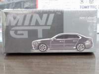 1/64 MINI GT 818 BMW i7 xDrive60 hrbgO[ Enhdl