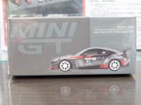 1/64 MINI GT 820 g^ GR86 HKS Turbocharged  GR86 Larry Chen #R3 nhdl